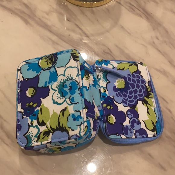 COPY - Vera Bradley Colorful Mini Wallets, cross body and more feel free to vie… - Picture 10 of 11
